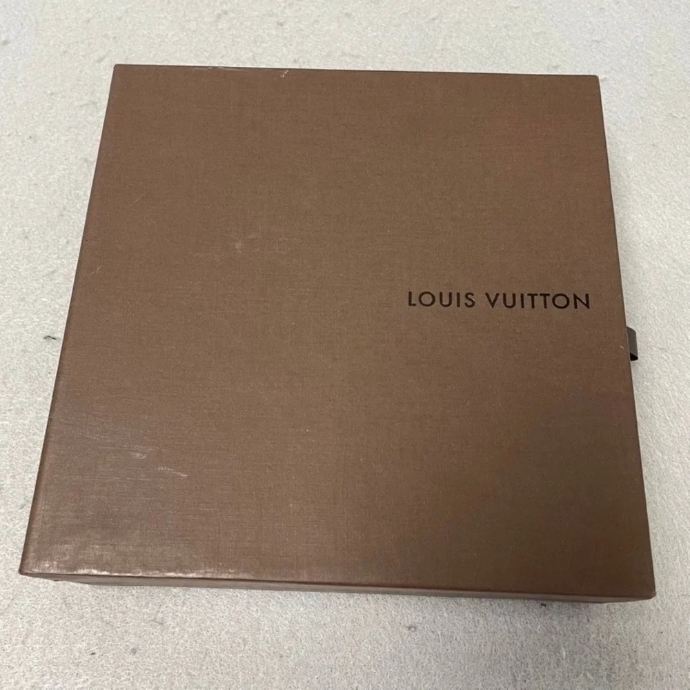 Louis Vuitton louis vuitton